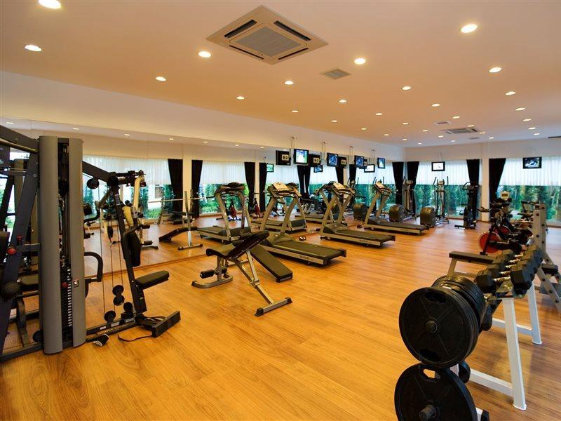 Latanya Park Resort Yaliciftlik Exterior foto