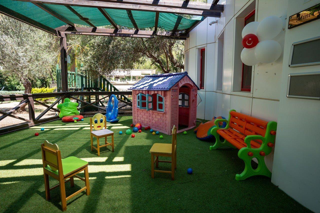 Latanya Park Resort Yaliciftlik Exterior foto